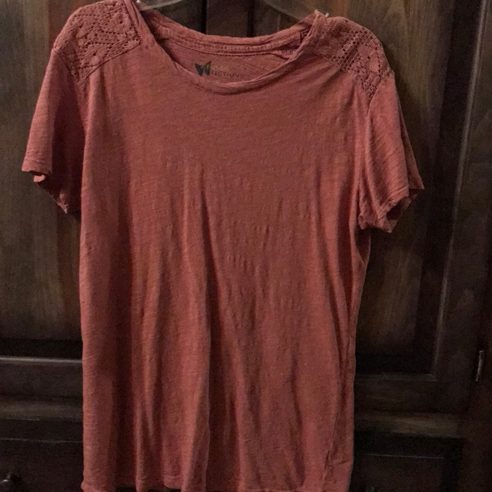 Natural Reflections Medium Women’s shirt